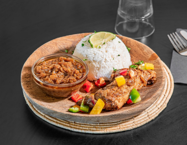 Yassa poulet braisé